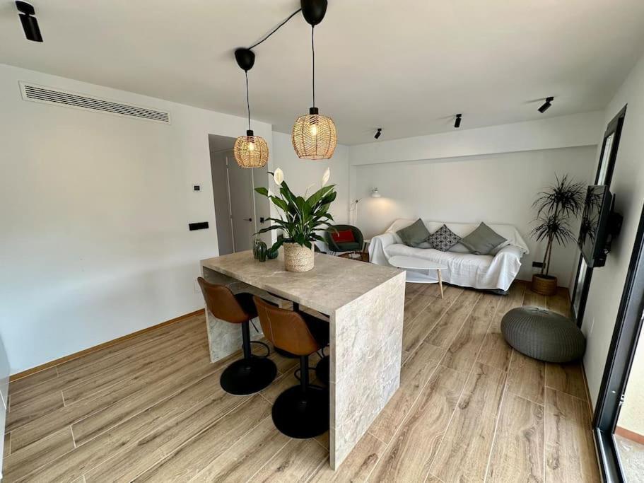 Moderno Y Acogedor Apartamento Con Terraza “ Llebeig” Sóller Exterior foto