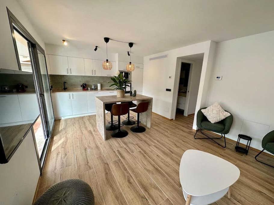 Moderno Y Acogedor Apartamento Con Terraza “ Llebeig” Sóller Exterior foto
